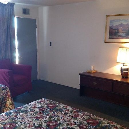 Essex House Motel Литълтън Екстериор снимка