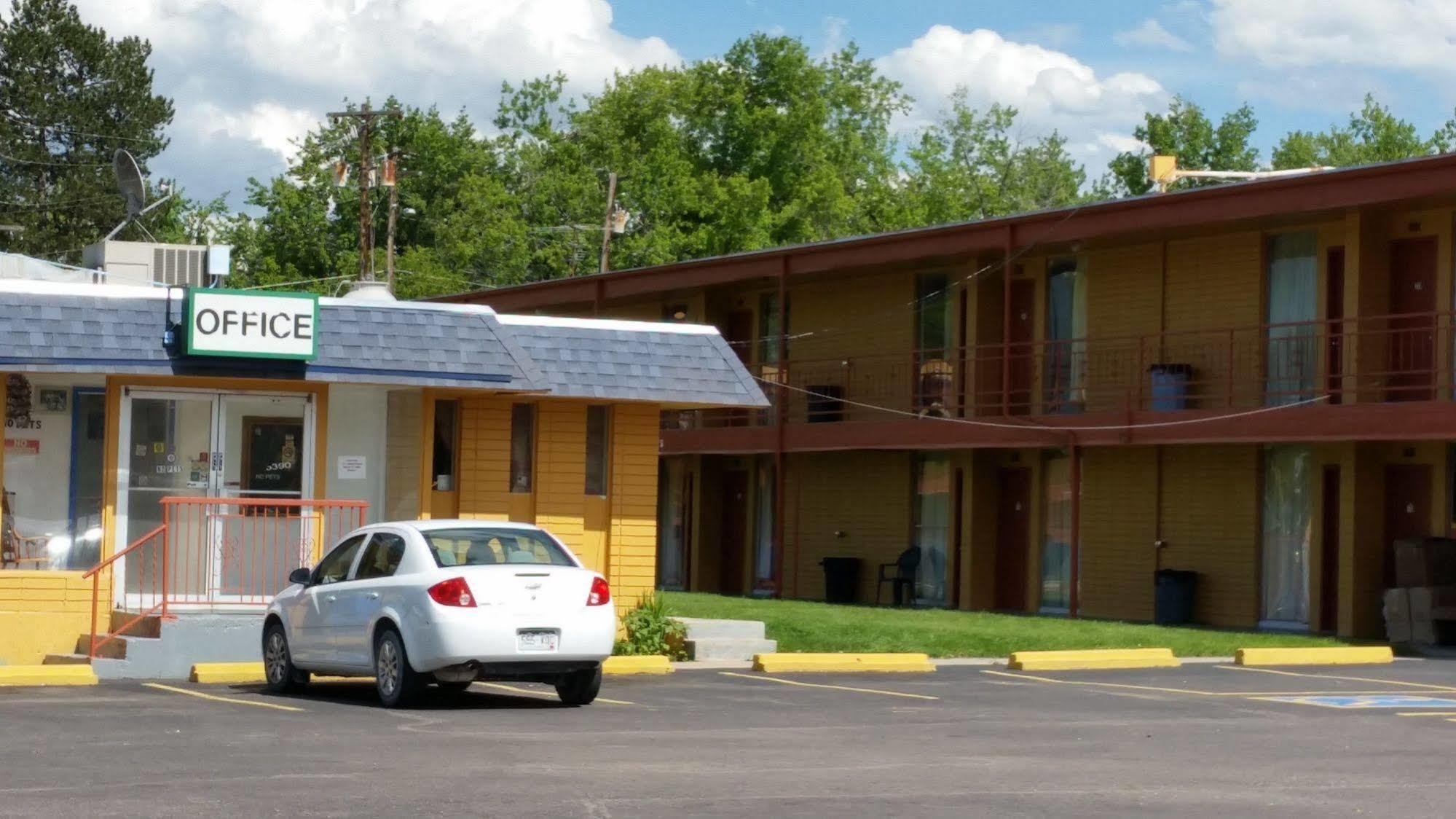 Essex House Motel Литълтън Екстериор снимка