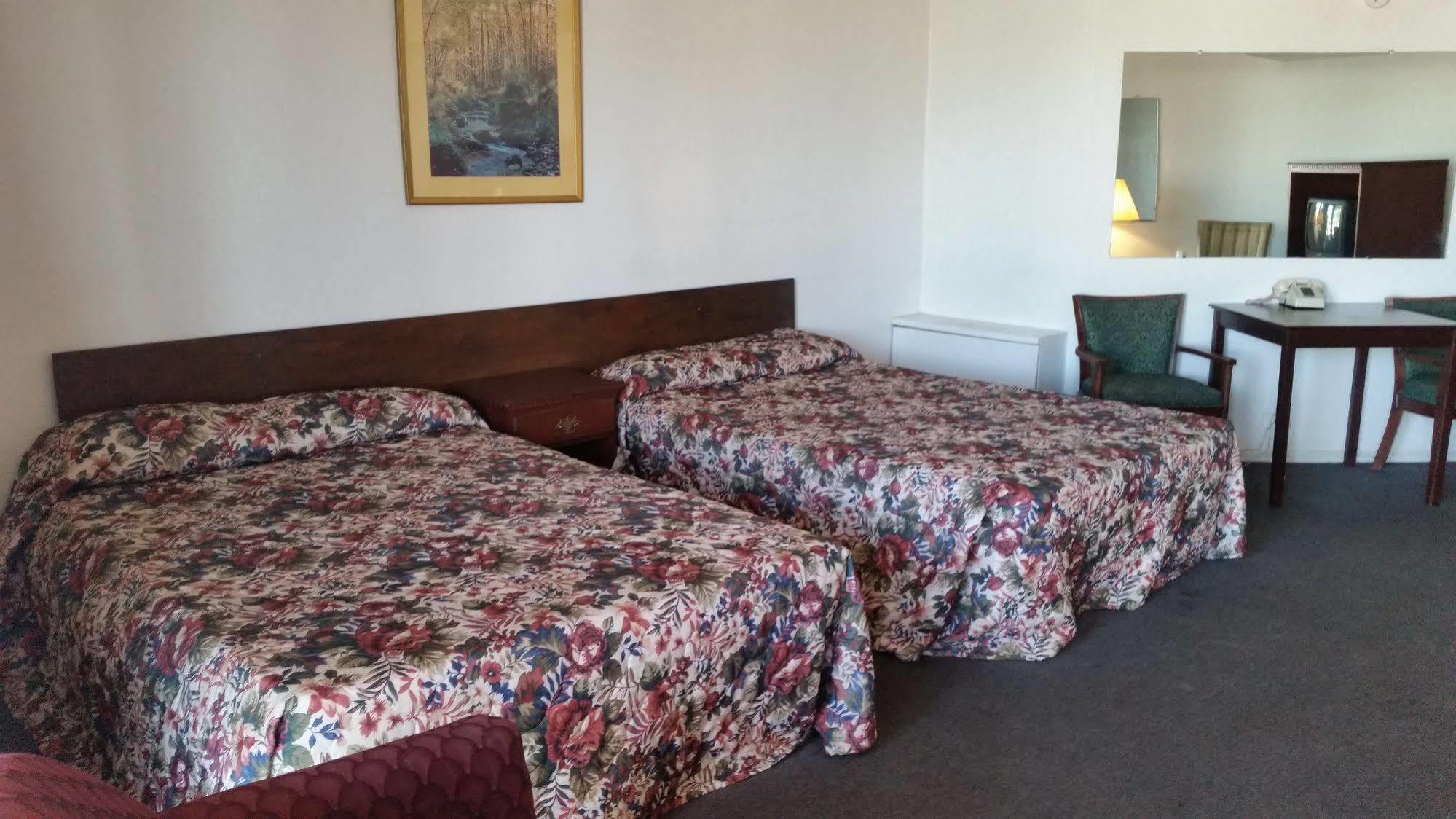 Essex House Motel Литълтън Екстериор снимка